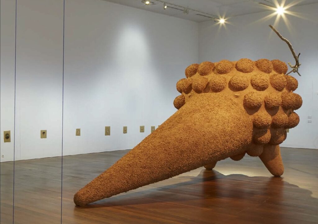 Autoerretrao by Gabriel Chaile. Photo courtesy of Qatar Museums